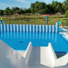 Instalaciones de las piscinas municipales de Cuadros. DL