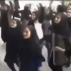 Gentleman, el baile tabú en las escuelas que revoluciona Irán.