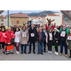 Instantes previos a la salida de una multitadinaria San Silvestre Roblana. DL