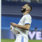 Benzema, como el resto del Madrid, no tuvo su mejor día de cara al gol. R. JIMÉNEZ