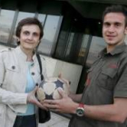 Diego Cascón contó con el apoyo de su madre en la goleada al Villarreal