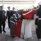 Funeral por el militar fallecido tras ser ametrallado por un comando yihadista.