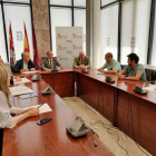 Reunión con el empresario, en la Delegación Territorial. JCYL