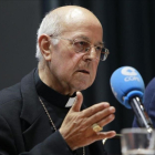 El cardenal Ricardo Blázquez, durante la presentación del libro de Daniel Pittet, víctima de abusos.