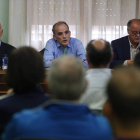 La junta directiva de la Federación de Castilla y León de Fútbol sigue su línea de trabajo. JESÚS F. SALVADORES