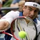 Tommy Robredo sigue pisando fuerte en Estados Unidos