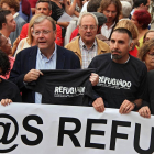 El alcalde de León, Antonio Silván, en la manifestación de apoyo a los refugiados