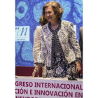 La reina Sofía en un congreso en Málaga.