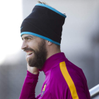 Gerard Piqué durante el entrenamiento realizado por la plantilla blaugrana. QUIQUE GARCÍA