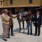 Santos Llamas, Sonia Alonso, Ana Guada y Teresa González en «El Caserío»