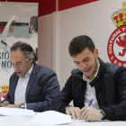 La Cultural percibió 400.000 euros por Álex Gallar tras su fichaje por el Huesca, sin una contraoferta por parte del club leonés para retener a su ídolo.