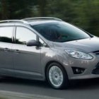 Ford propone un completo paquete de accesorios específicos para el Grand C-Max.