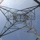 El proyecto supone la instalación de 51 torres de alta tensión en los valles de la montaña.