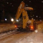 Sariegos utilizó máquinas para limpiar la nieve desde las seis de la madrugada.