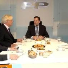 Rajoy se reunió en la sede del PP con el embajador de Francia en España, Bruno Delaye