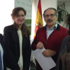 Ponentes de la presentación de ayer, en la sede de la AECC.