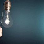 El ahorro eléctrico empieza con el consumo de lo más básico.