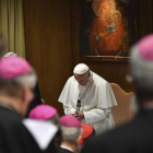 El papa Francisco abre el encuentro para la Protección de la Infancia en el Vaticano.
