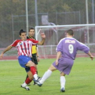 El Atlético Bembibre cosechó una victoria muy importante para mantener posibilidades de jugar el pla