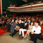 Vista del teatro Gullón abarrotado de público durante la gala de clausura del certamen, el sábado