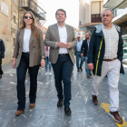 Alfonso Fernández Mañueco visita Astorga junto a Ester Muñoz y José Luis Nieto. CAMPILLO
