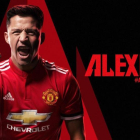 Alexis, con la camiseta de su nuevo club, el Manchester United