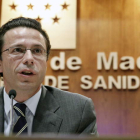 Javier Fernández-Lasquetty, ayer, en una rueda de prensa.