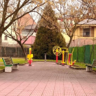Parque de la Bolera en el Barrio de la Fuente. CEBRONES