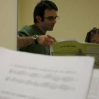 Una clase de flauta travesera, dentro del área de música clásica
