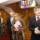 José María López Benito, Manuel Lamelas, Isabel Carrasco y Francisco Fernández, antes de la reunión