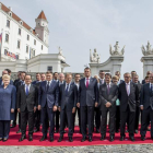 Los jefes de estado y gobierno asistieron ayer a la cumbre informal de Bratislava. FILIP SINGER