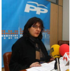 Amparo Vidal, ayer en la sede del PP en Ponferrada.