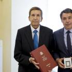 Ignacio González y Manuel Moix en septiembre del 2014, cuando eran presidente de la Comunidad de Madrid y fiscal jefe de Madrid, respectivamente.