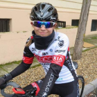 María Brizuela con el maillot del Eneicat RBH Global al que ha llegado para aprender pero también para lograr grandes resultados. DL