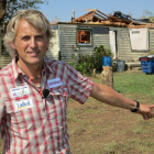Daños causados por un tornado en una vivienda.