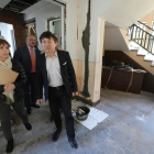 Samuel Folgueral visitó ayer las obras de reforma del antiguo Conservatorio en El Temple.