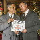 George Clooney y Hugh Boneville (el conde de Grantham), en el especial de Navidad de 'Downton Abbey'.