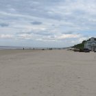 La playa de Majori, de treinta y tres kilómetros, conocida por sus balnearios y barros terapéuticos.