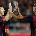 Messi, Neymar, Sergi Roberto y Pedro celebran uno de los goles marcados contra Tailandia.