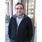 El alcalde de Villagatón-Brañuelas, Benjamín Geijo
