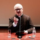 El padre Fortea, ayer, durante su conferencia en la capital. SECUNDINO PÉREZ