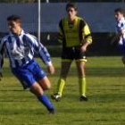 Andy, centrocampista de la Ponferradina B, en una imagen del partido ante el Mojados