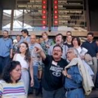 Paco Ignacio Taibo, en el centro, junto a los autores