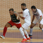 Furi se estrenó como goleador en el equipo trepalense. F. OTERO