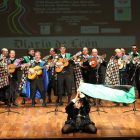 Un momento de la actuación de las tunas en el Auditorio de León.