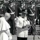 El Papa conversa con Castro en su visita a Cuba