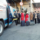 Los chinos se acostumbraron a los horarios fijos para viajar en autobús con la llegada de Alsa. Antes, los vehículos sólo se ponían en carretera cuando se llenaban.