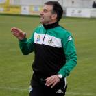 Miguel Ángel Miñambres, entrenador del Astorga. SECUNDINO PÉREZ