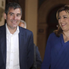 La presidenta andaluza, Susana Díaz, y su homólogo canario, Fernando Clavijo, el pasado día 5, en Sevilla.