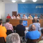Un momento de la reunión de la junta comarcal del PP.